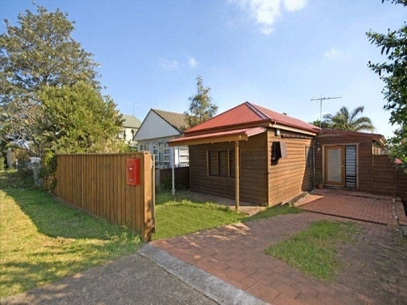 27 TREVELYAN STREET BOTANY NSW, Botany - Image 1