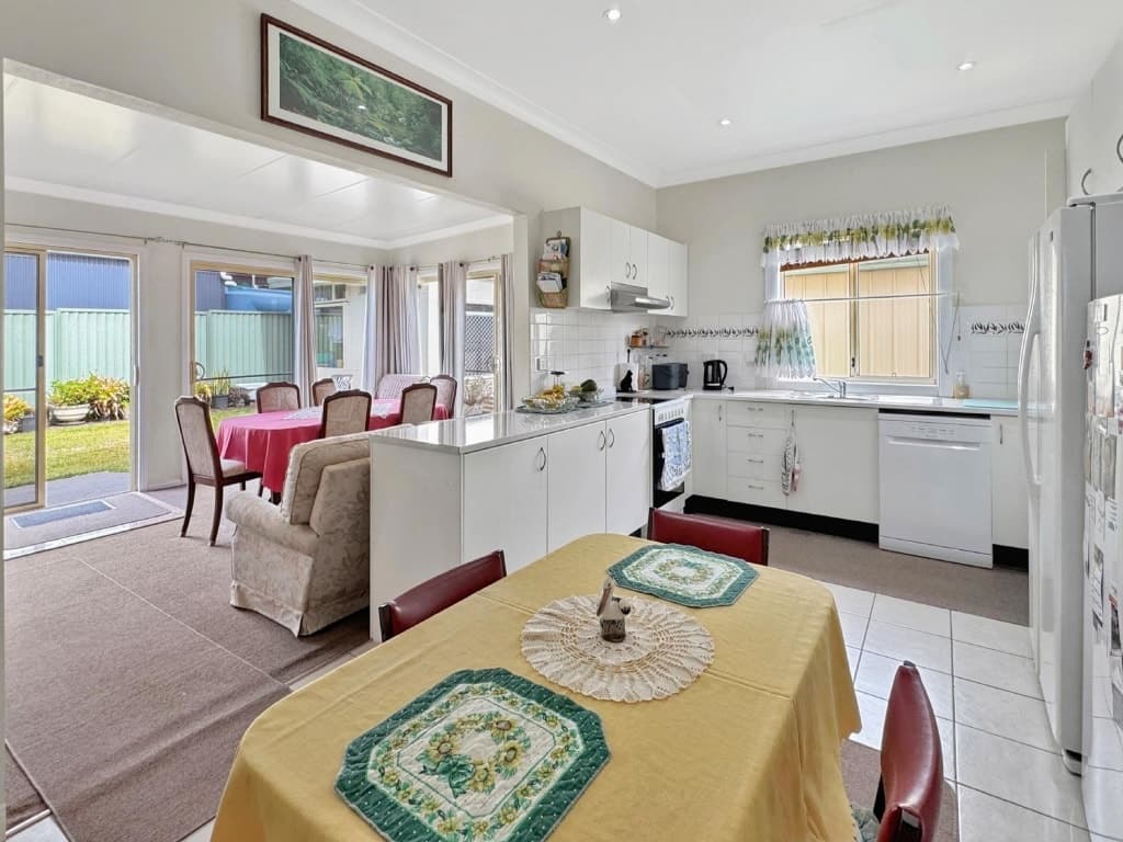 4 Warramutty St Coomba Park, 4 Warramutty St Coomba Park - Thumbnail 5