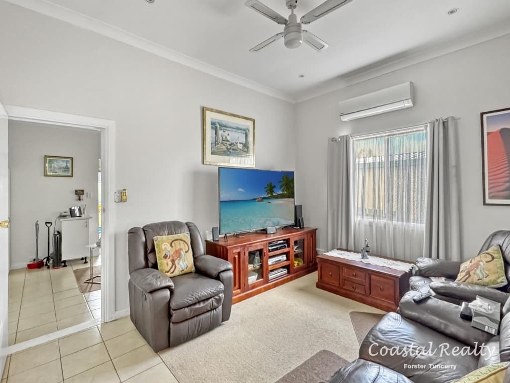 4 Warramutty St Coomba Park, 4 Warramutty St Coomba Park - Thumbnail 7