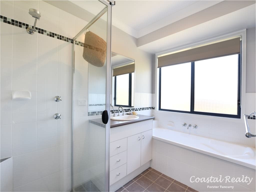 1 Wallaroo Street Coomba Park, 1 Wallaroo Street Coomba Park - Thumbnail 7