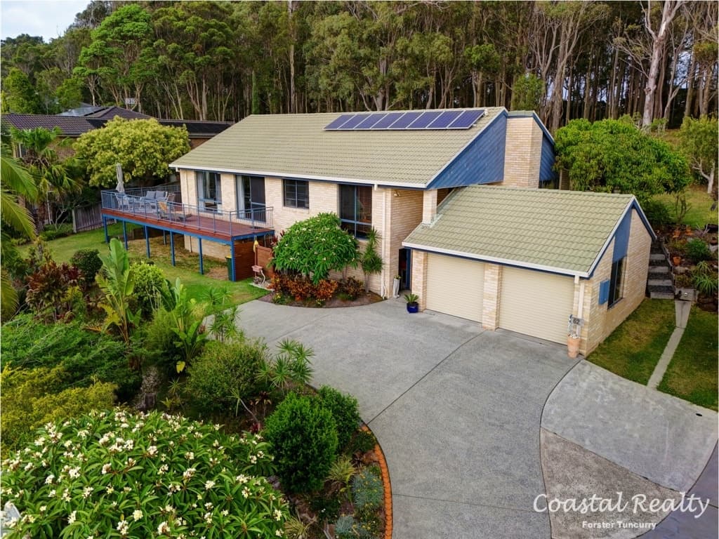 62 Karloo Street, Forster - Image 1