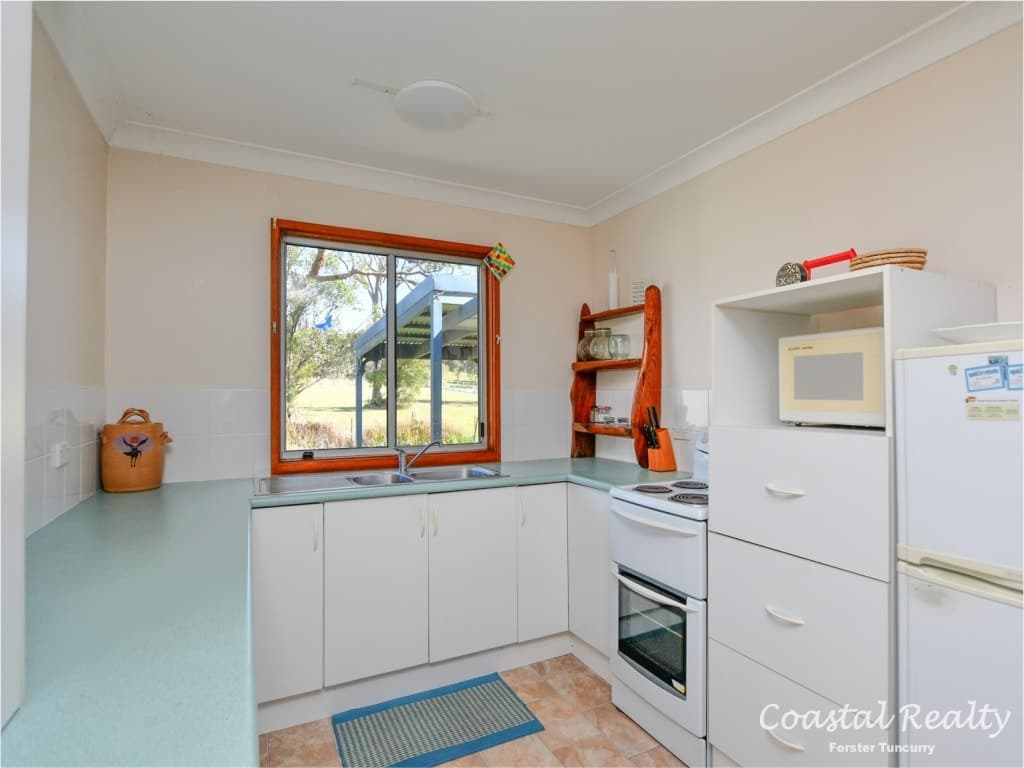 6 Wangaree Street Coomba Park, 6 Wangaree Street Coomba Park - Thumbnail 4
