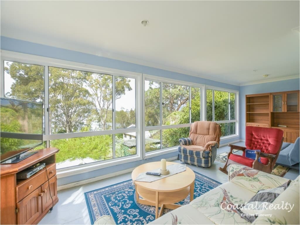 29 Coolangatta Street Coomba Park, 29 Coolangatta Street Coomba Park - Image 1