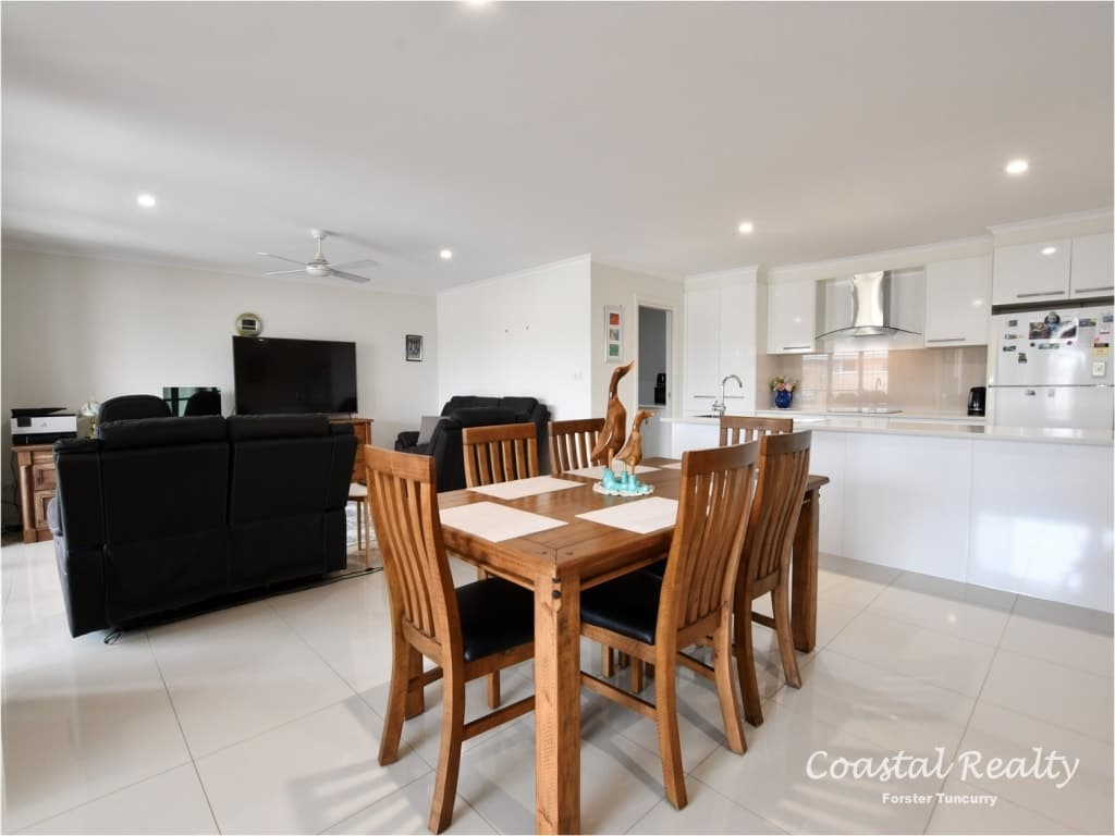 2 / 1A Cedar Grove, Forster - Thumbnail 4