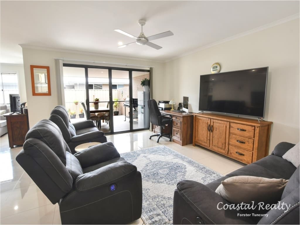2 / 1A Cedar Grove, Forster - Thumbnail 5