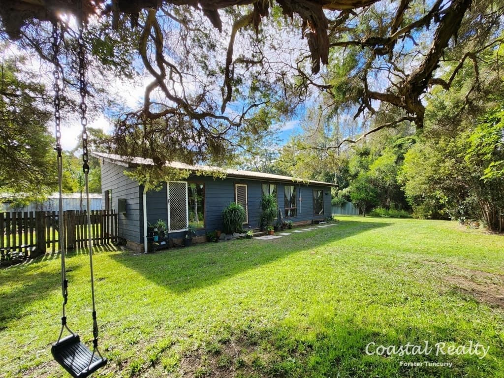 4 Midge Street, Coolongolook - Image 1