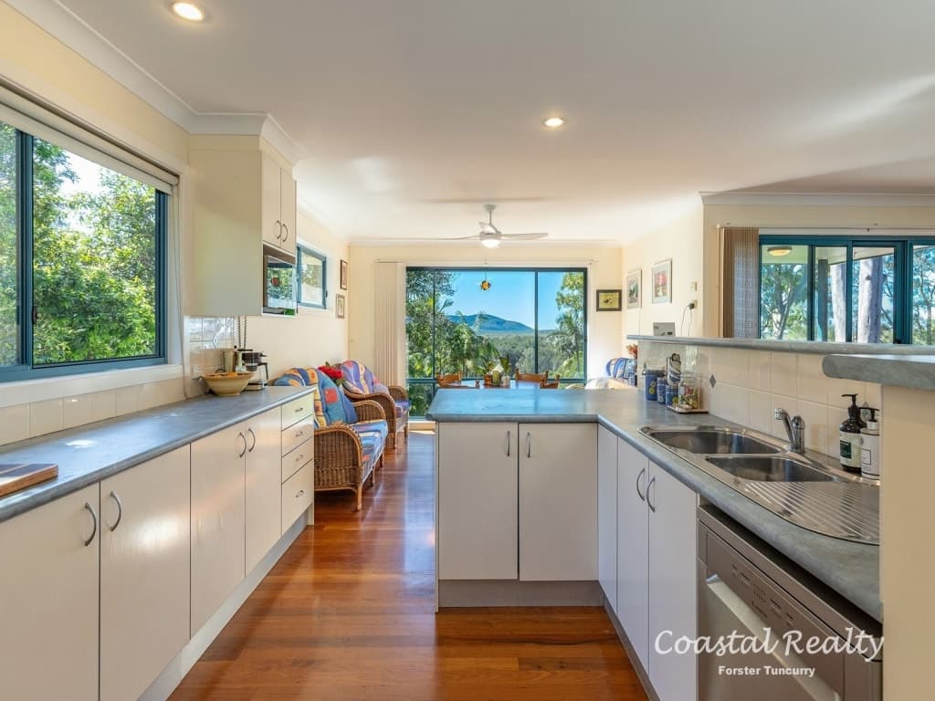 68 Green Point Drive, Green Point - Thumbnail 6