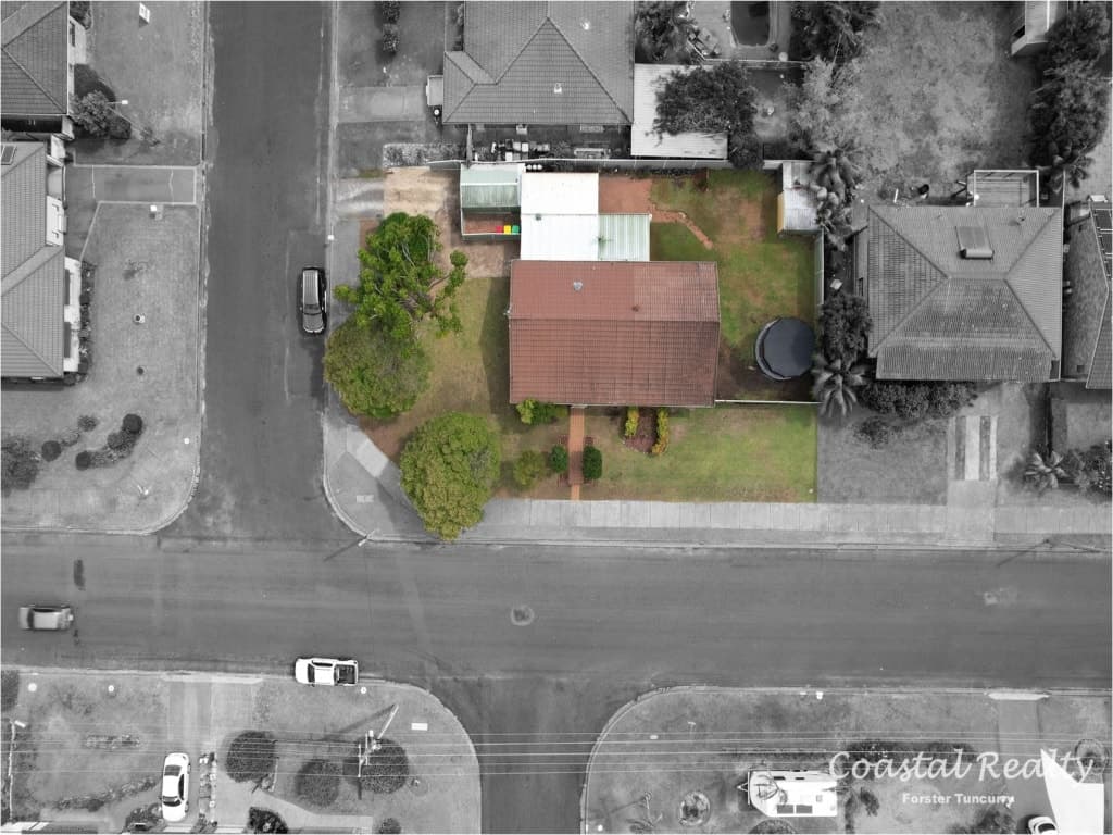 1 Colvin Avenue, Tuncurry - Thumbnail 8