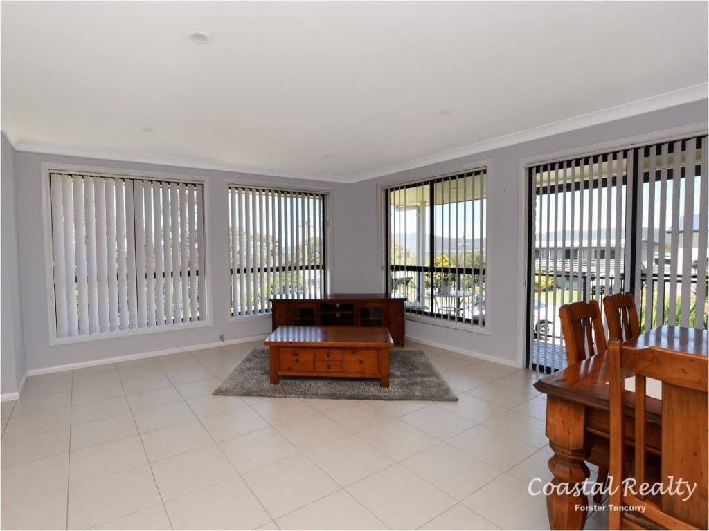 26 Coolangatta Street Coomba Park, 26 Coolangatta Street Coomba Park - Thumbnail 5