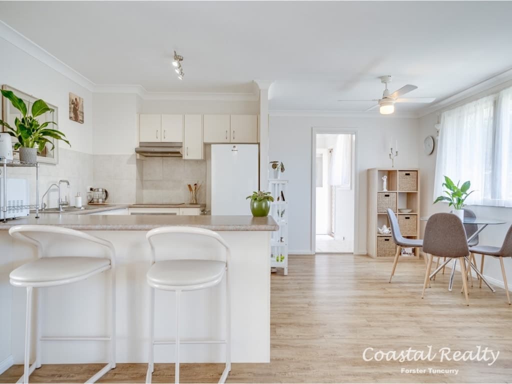 19 / 32 Parkway Drive, Tuncurry - Image 1