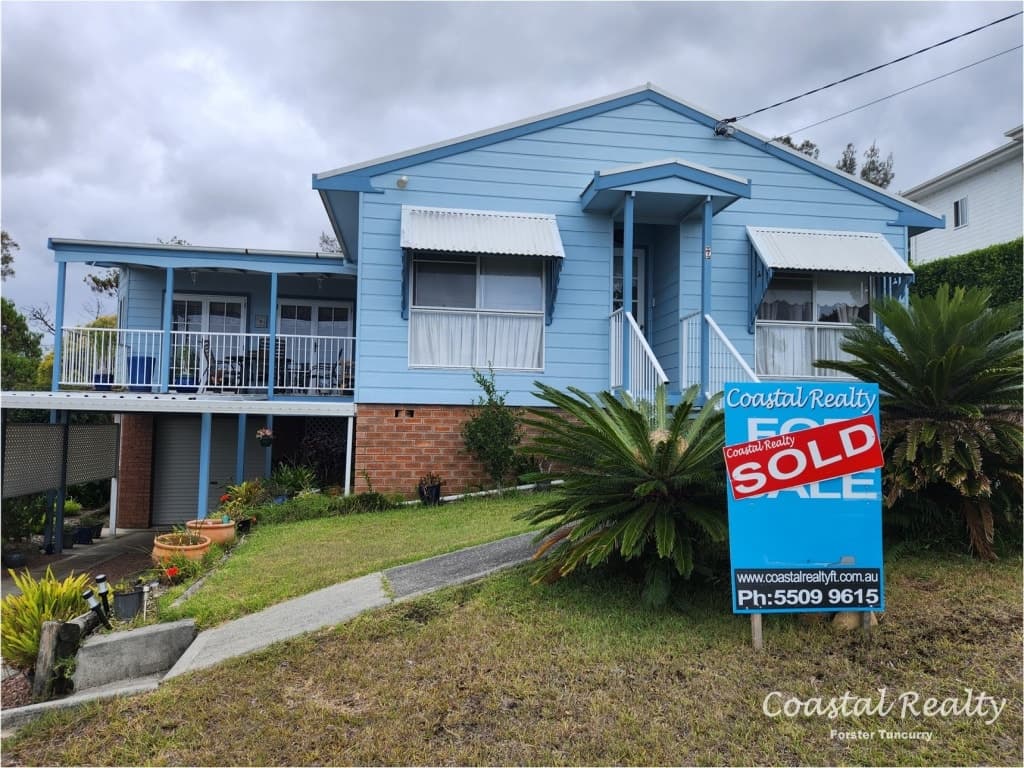 7 Wallaroo Street Coomba Park, 7 Wallaroo Street Coomba Park - Image 1