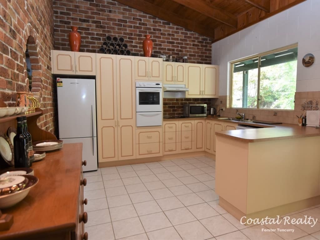 20 Paradise Drive, Smiths Lake - Thumbnail 6
