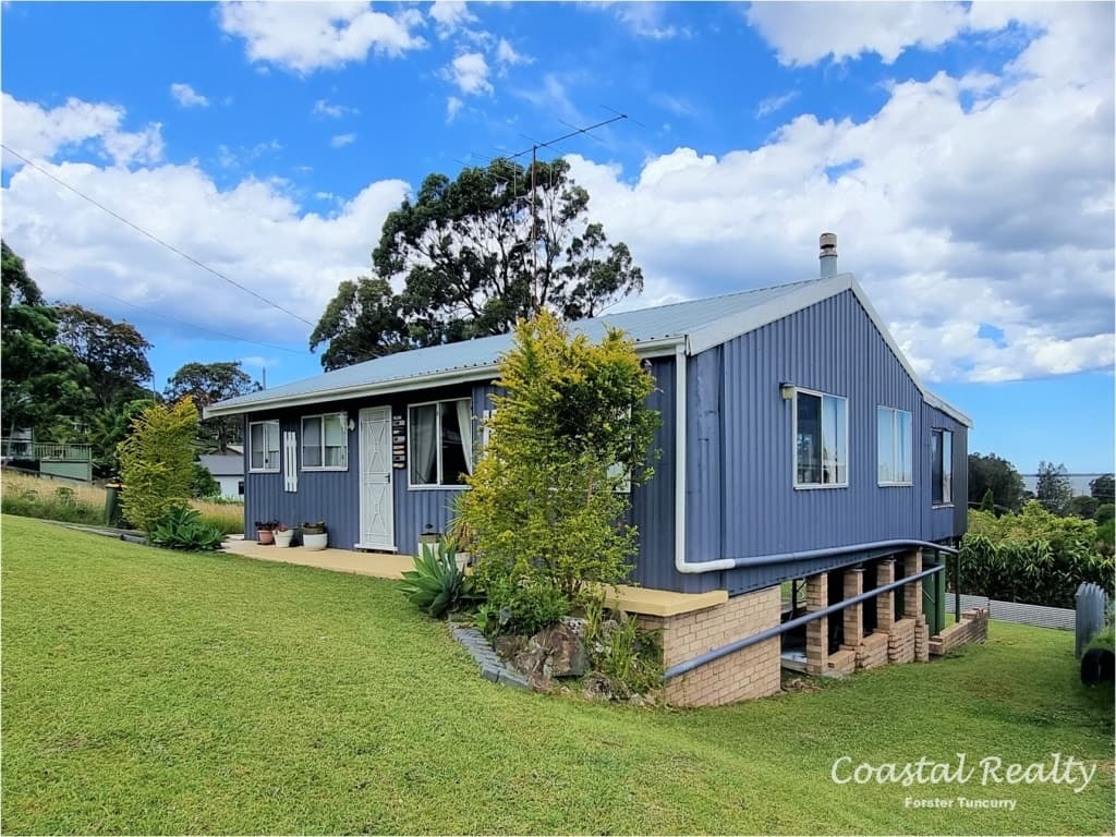 10 Wallaroo Street Coomba Park, 10 Wallaroo Street Coomba Park - Image 1