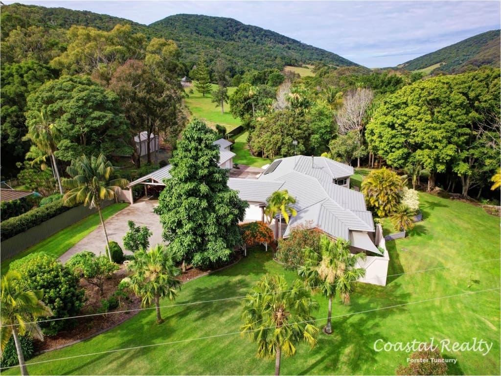 23 Carmona Drive, Forster - Image 1