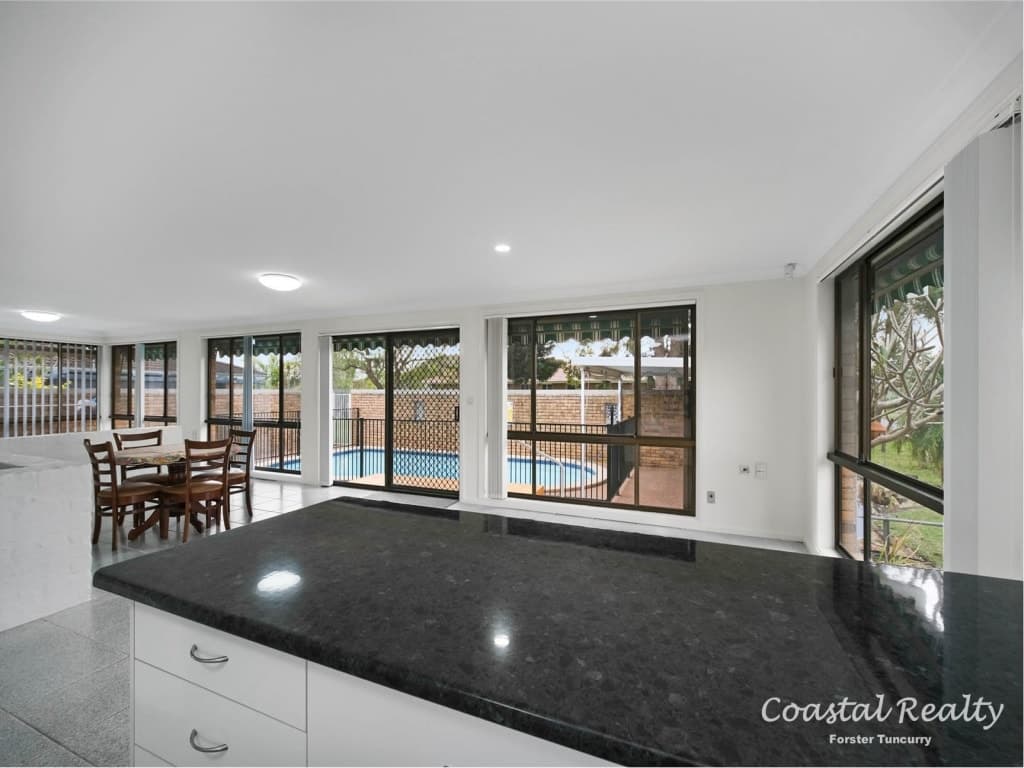 18 Murray Avenue, Forster - Thumbnail 5