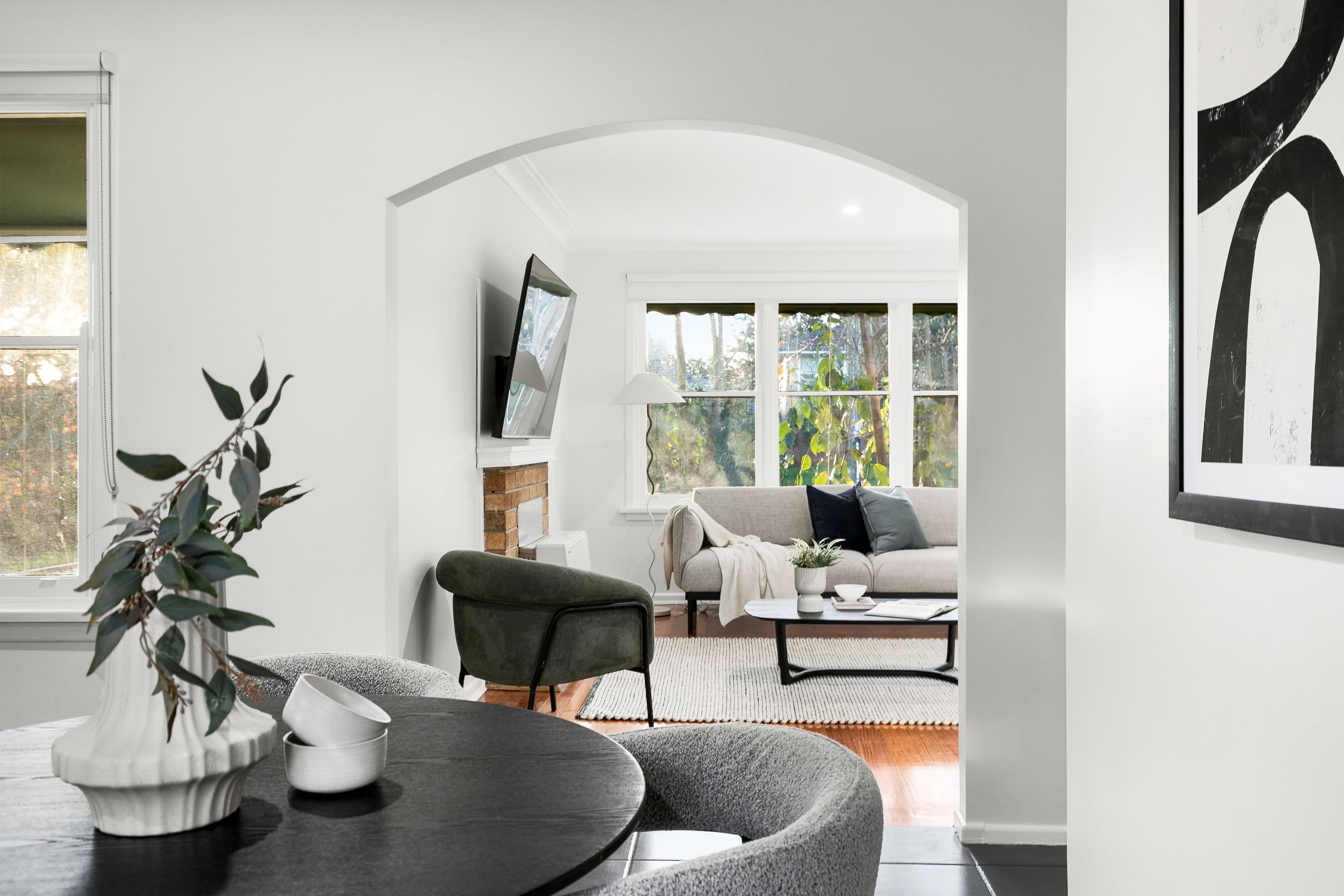 82 Valley Crescent, Glenroy VIC 3046, Glenroy - Thumbnail 3