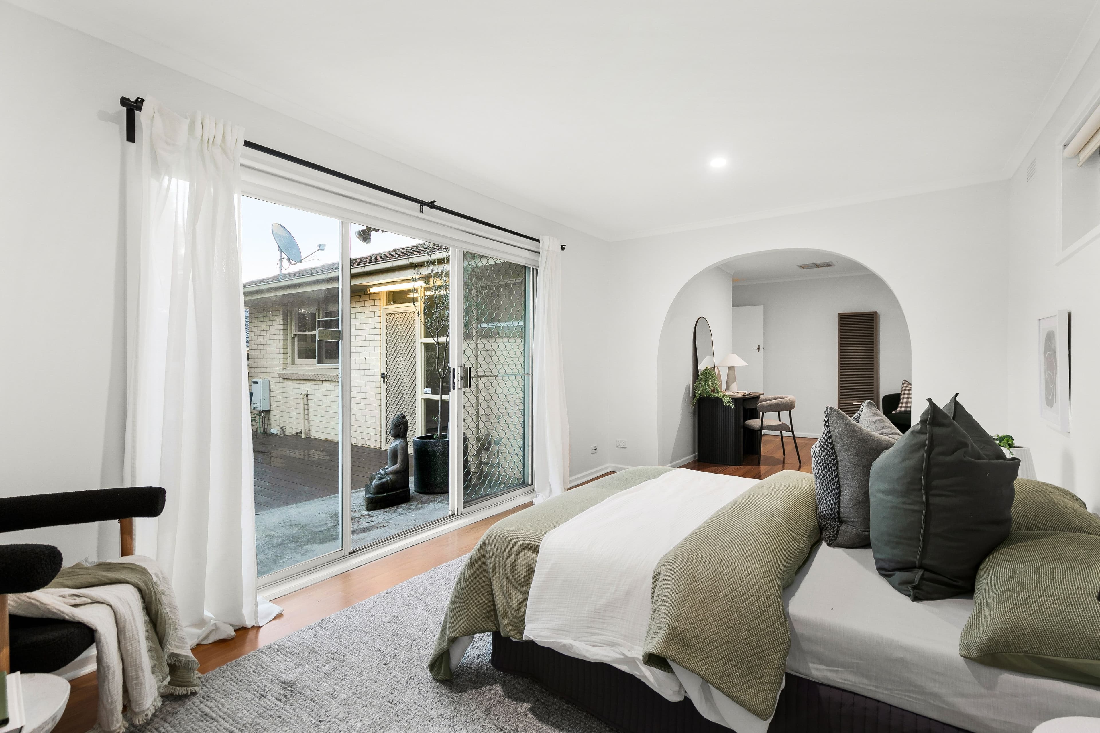 82 Valley Crescent, Glenroy VIC 3046, Glenroy - Thumbnail 7