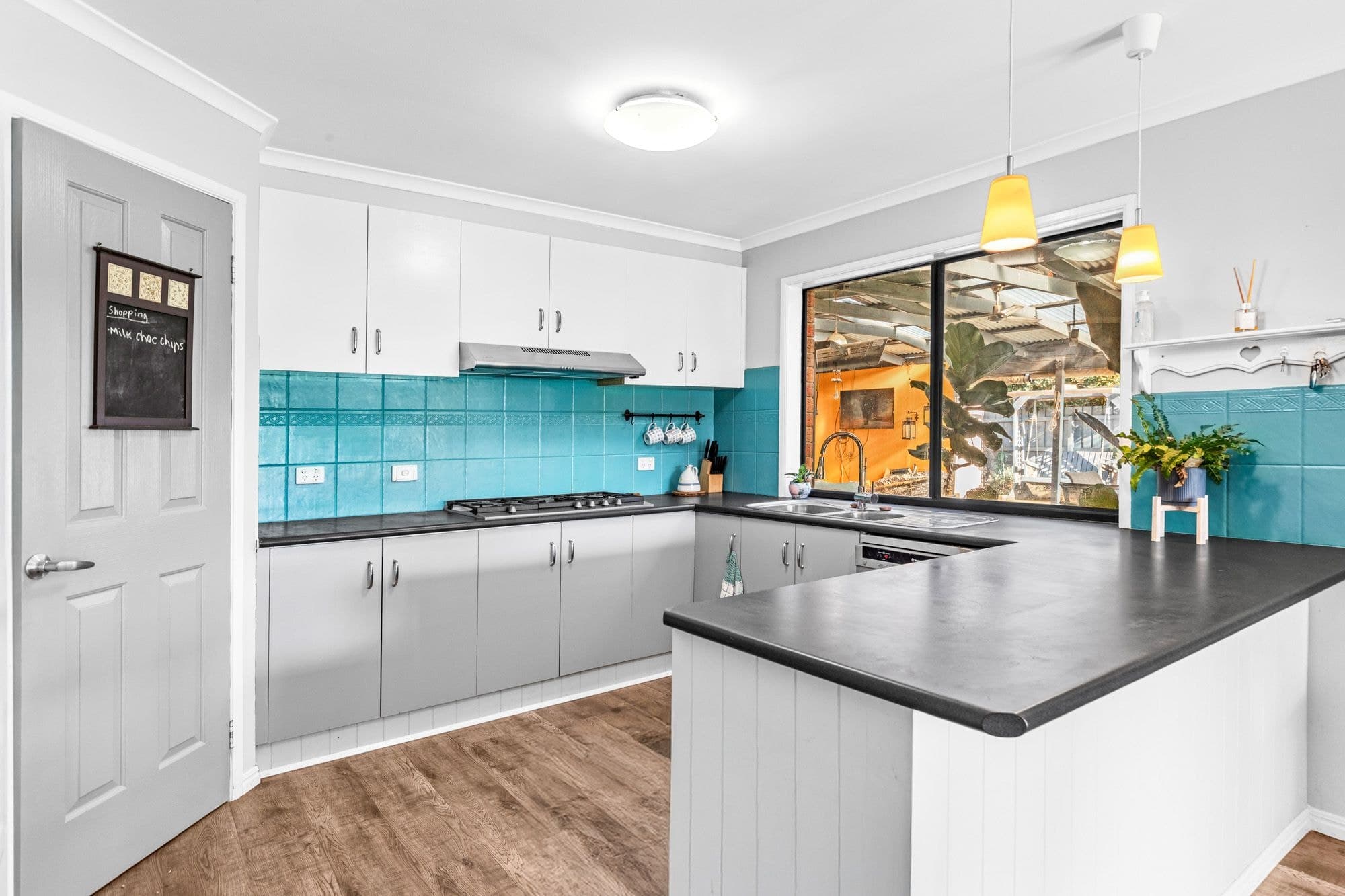 26 Foster Street, Werribee VIC 3030, Werribee - Thumbnail 2
