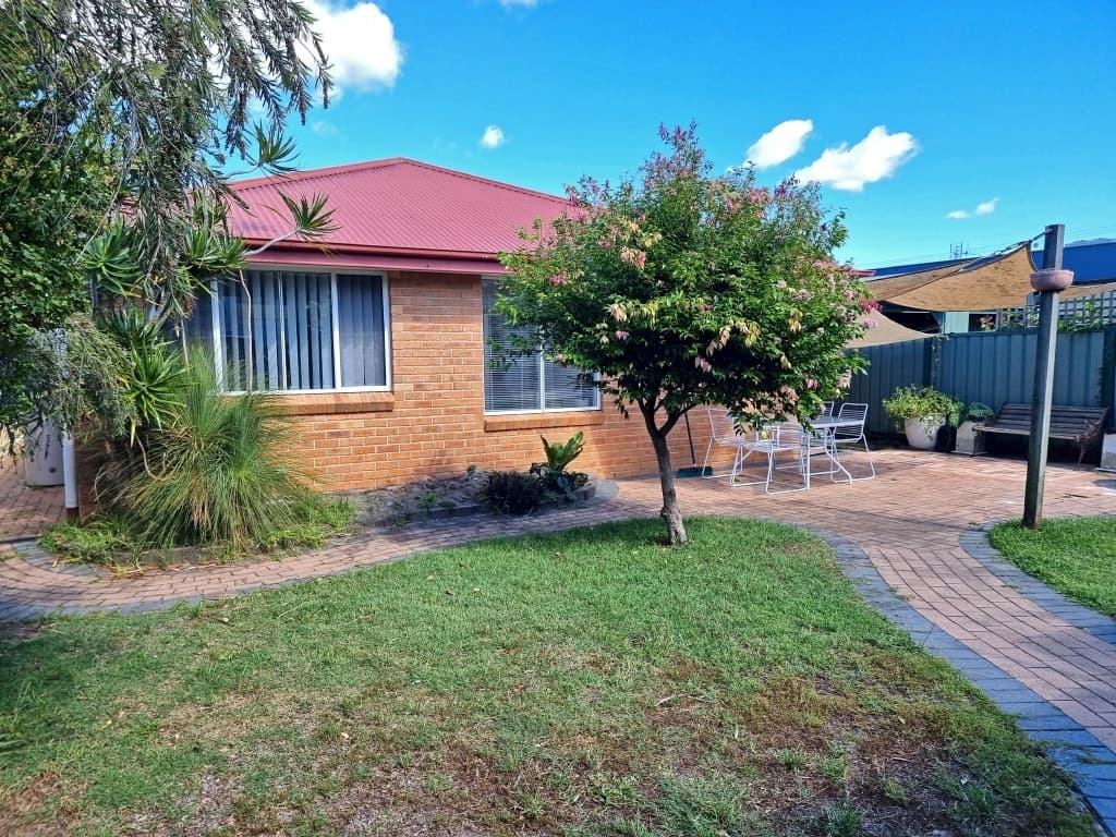2 Breckenridge Lane, Forster - Image 1