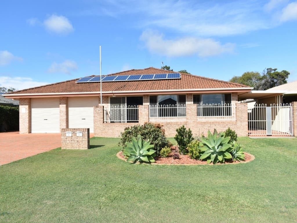 1 / 14 Bright Street, Forster - Image 1