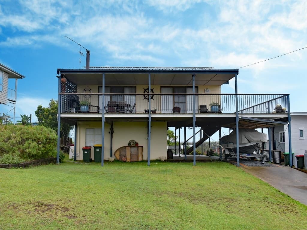 13 Elanora Coomba Park, 13 Elanora Coomba Park - Image 1