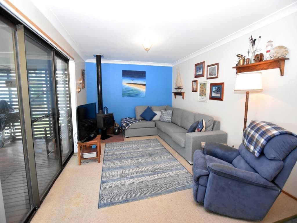 13 Elanora Coomba Park, 13 Elanora Coomba Park - Thumbnail 5