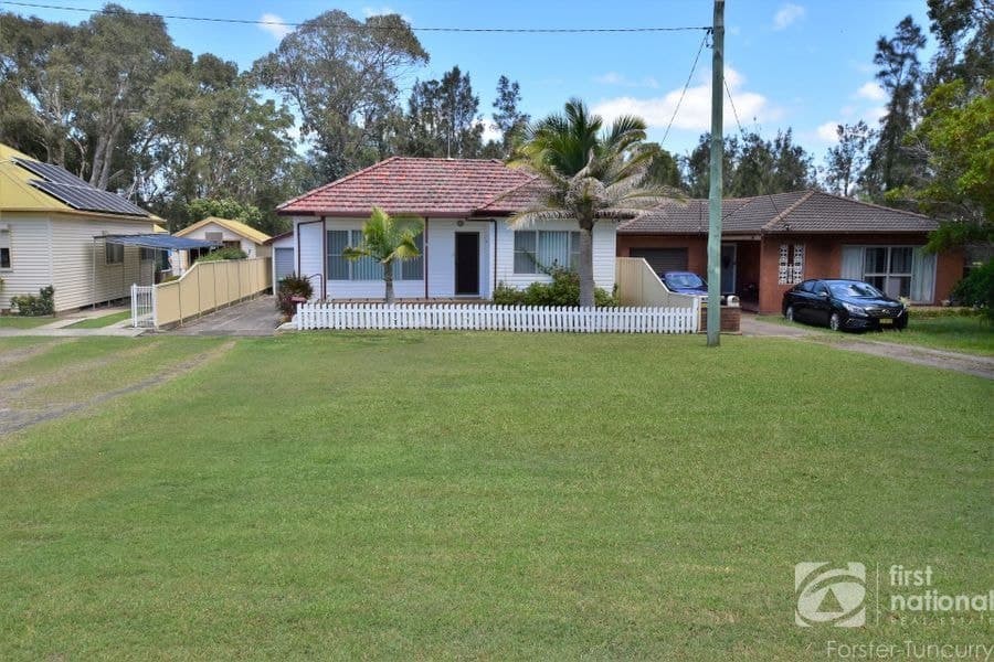 12 Middle Street, Forster NSW 2428, Forster - Image 1