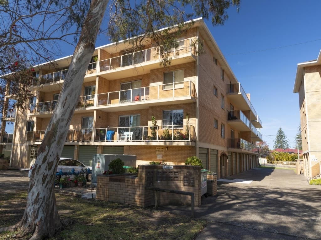 17 / 31 Wharf Street, Tuncurry - Image 1