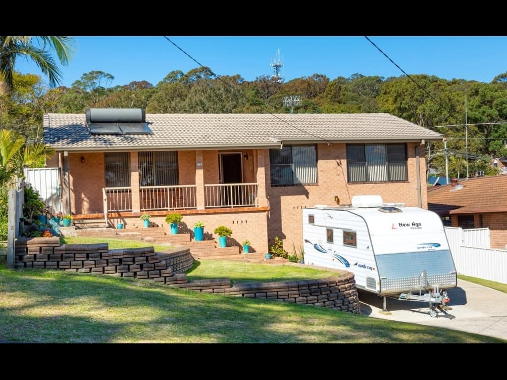 26 Sunset Aveune, 26 Sunset Aveune Forster - Image 1