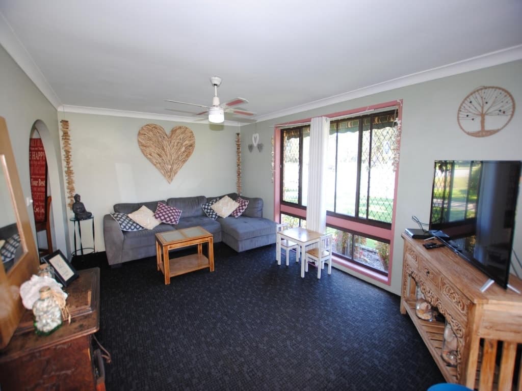 1 / 34 Fairway Crescent, Forster - Thumbnail 2