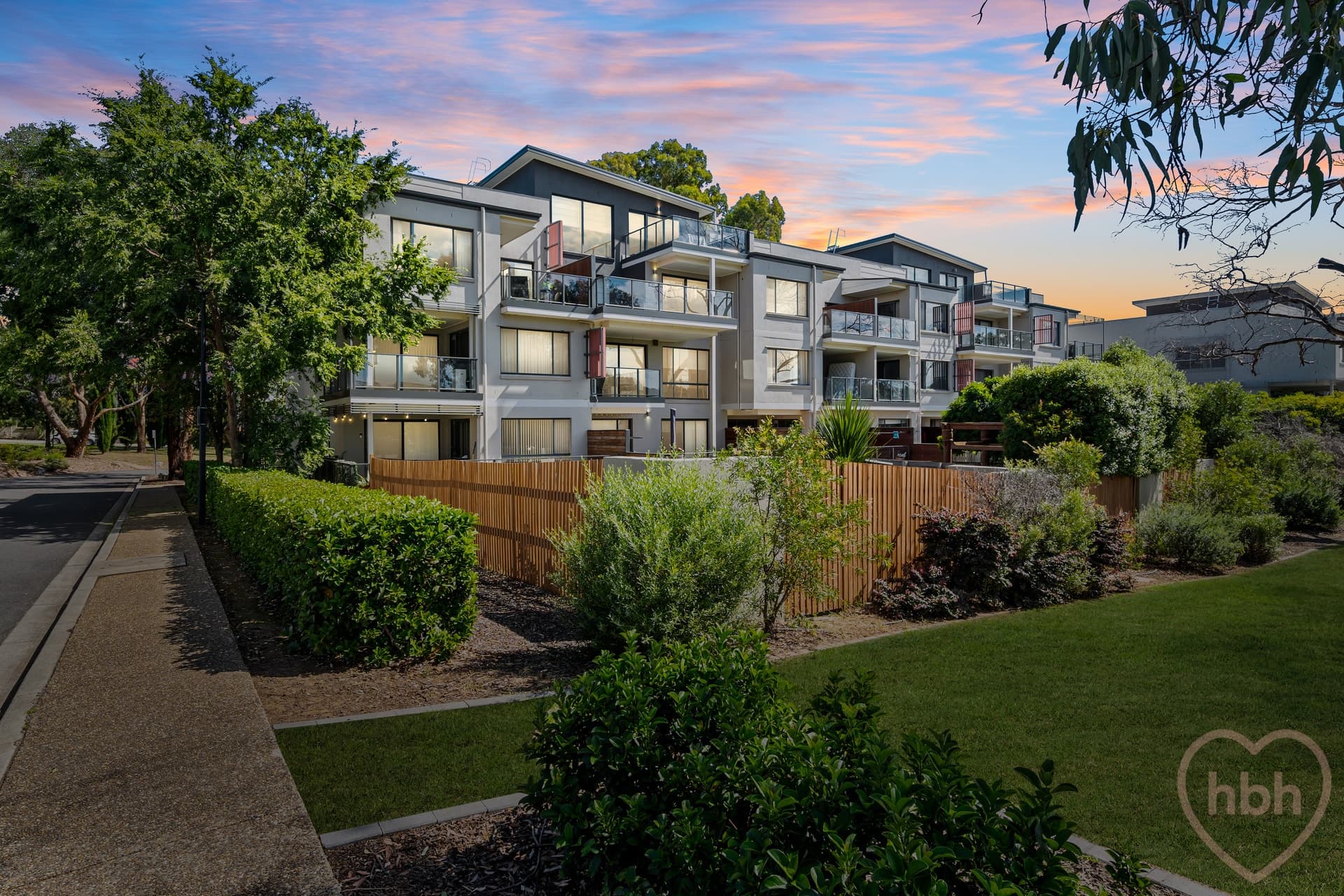 158/395 Antill Street, Watson - Image 1