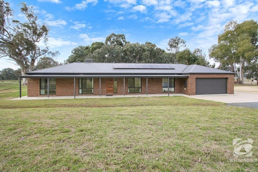 387 Whytes Road, Baranduda VIC 3691, Baranduda - Image 1