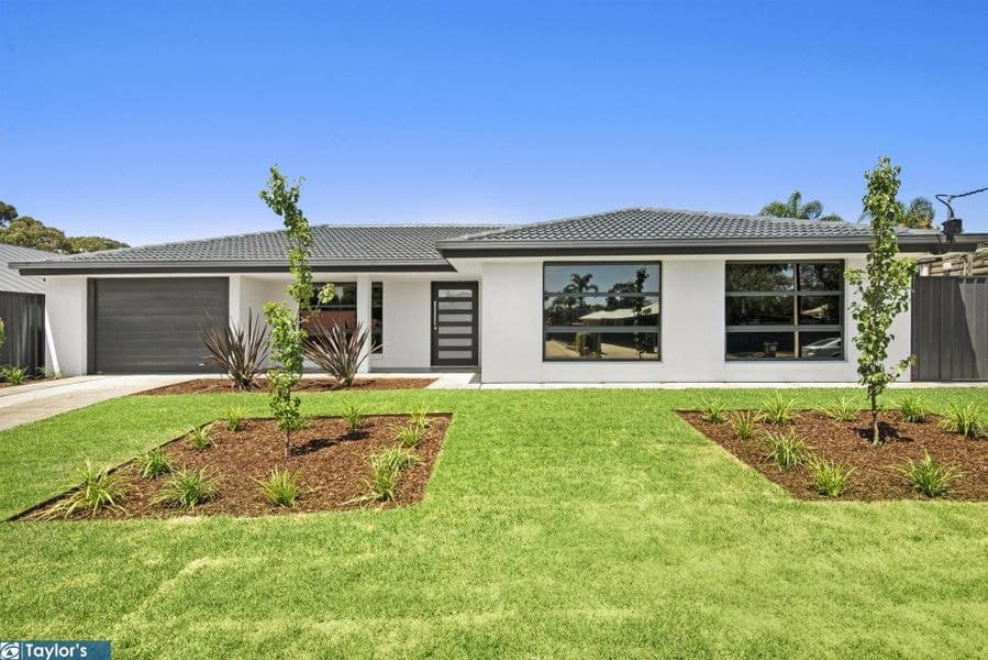 24 Cornwall Drive, Gulfview Heights SA 5096, Gulfview Heights - Image 1