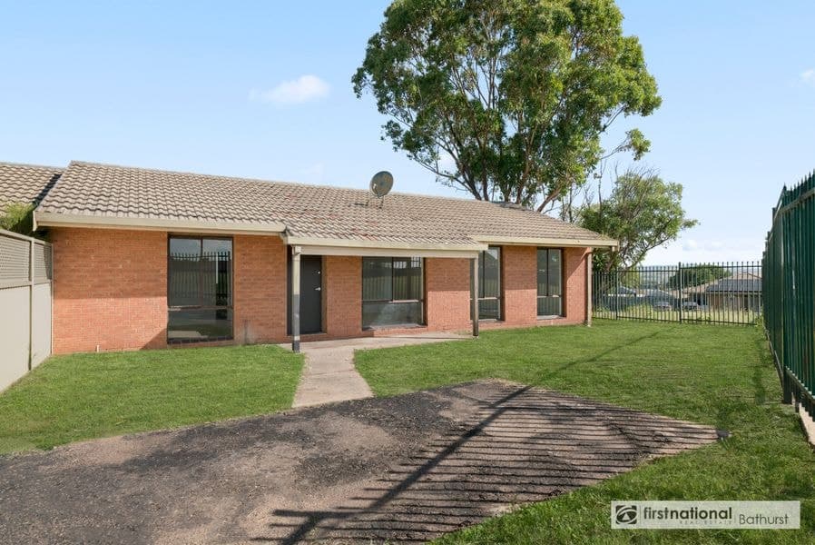 30 Simmons Place, Kelso NSW 2795, Kelso - Image 1