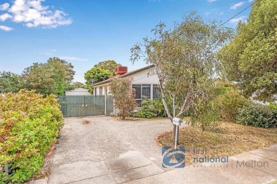 8 Anderson Street, Bacchus Marsh VIC 3340, Bacchus Marsh - Image 1