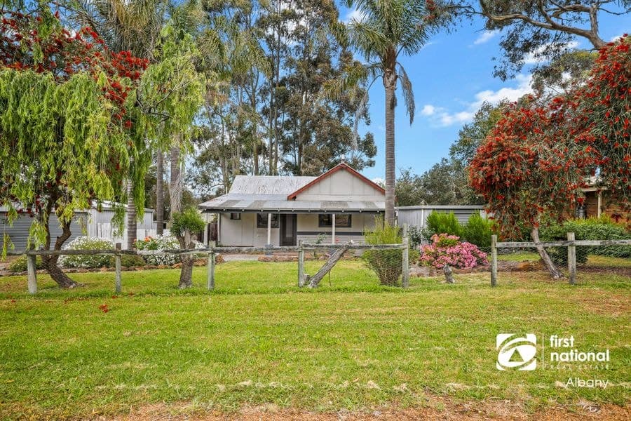 61 Osborne Road, Mount Barker WA 6324, Mount Barker - Image 1