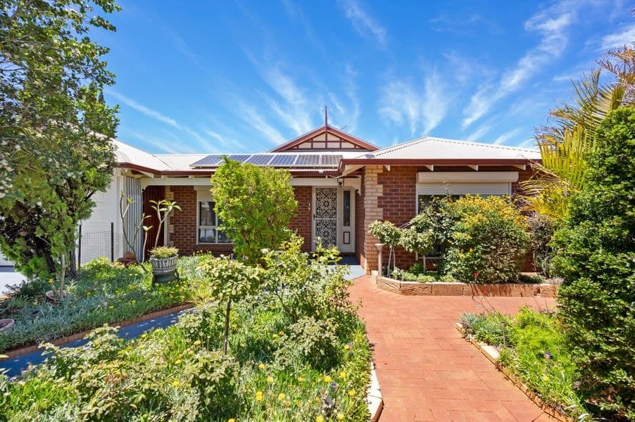 9 McGillivray Crescent, Somerville WA 6430, Somerville - Image 1