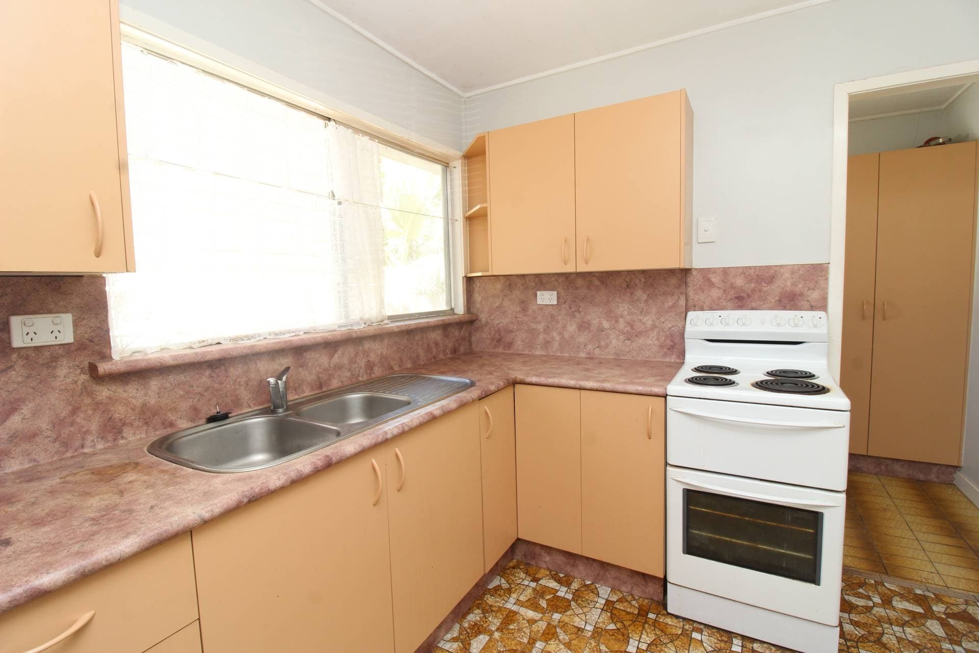 12 Gemini St, Mount Isa, Mount Isa - Thumbnail 3