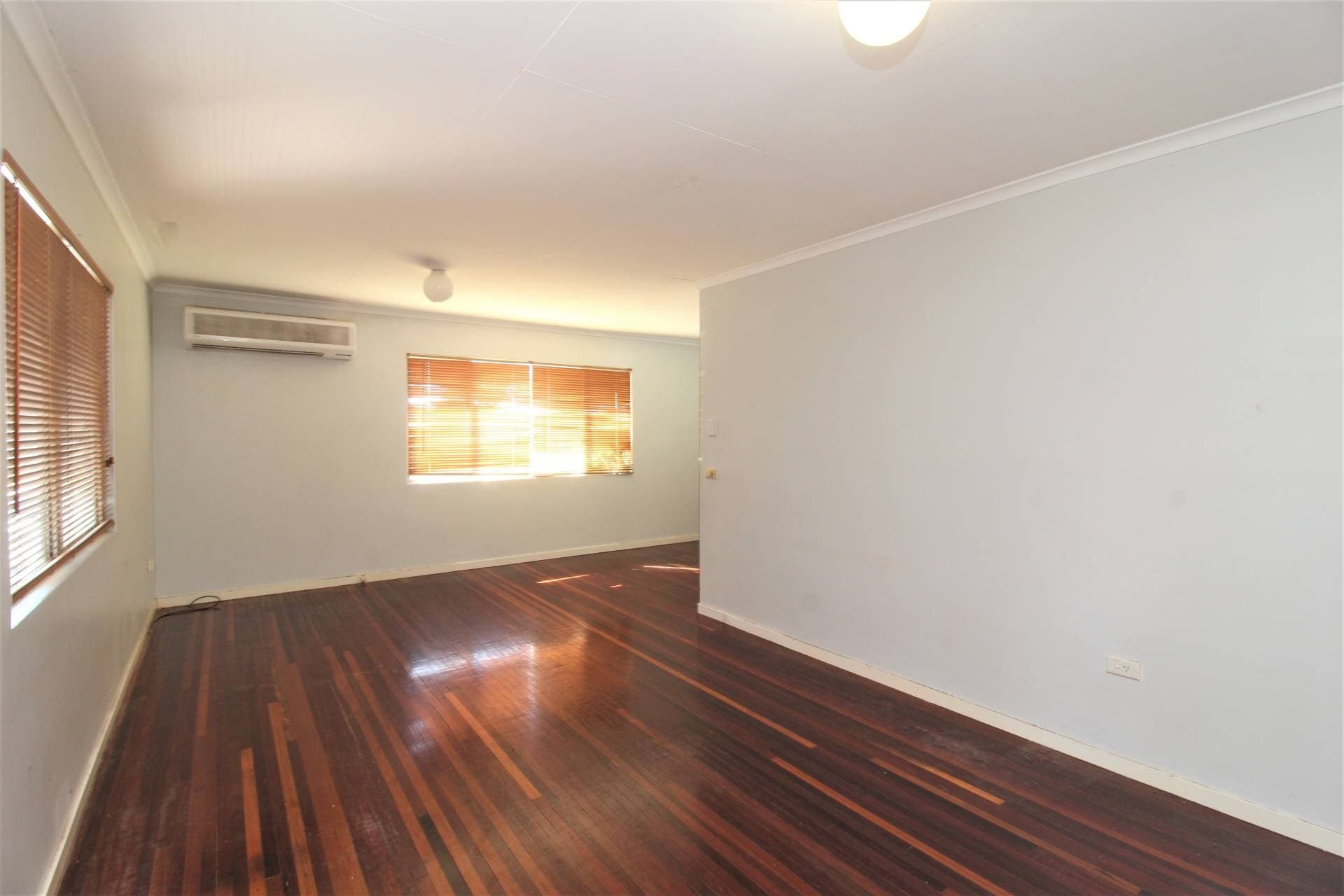 12 Gemini St, Mount Isa, Mount Isa - Thumbnail 4