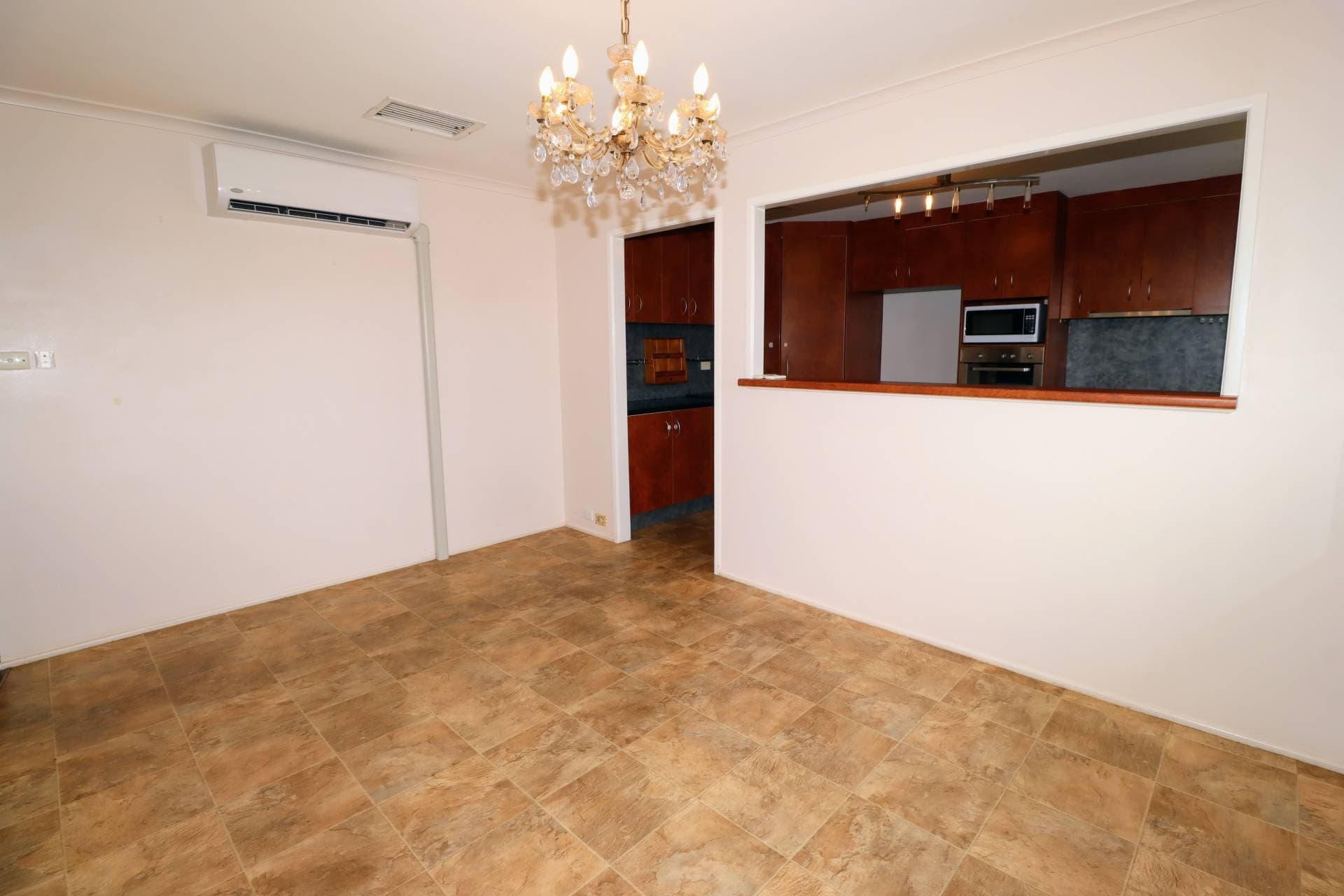 33 Sutton St, Mount Isa, Mount Isa - Thumbnail 4