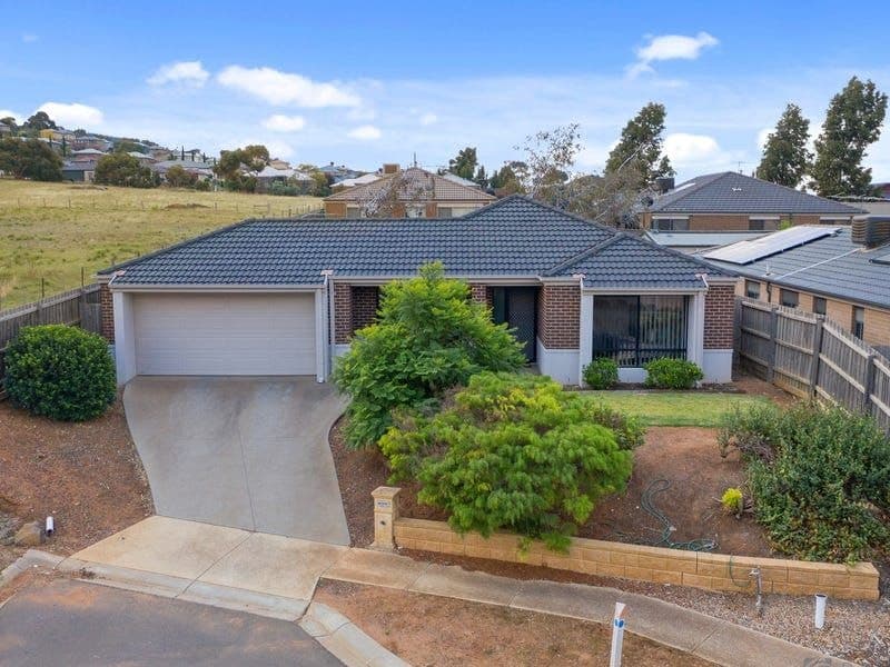 44 Silverdale Drive, Darley VIC 3340, Darley - Image 1