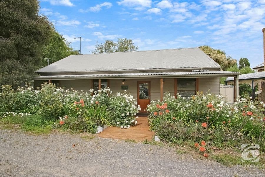70 High Street, Beechworth VIC 3747, Beechworth - Image 1