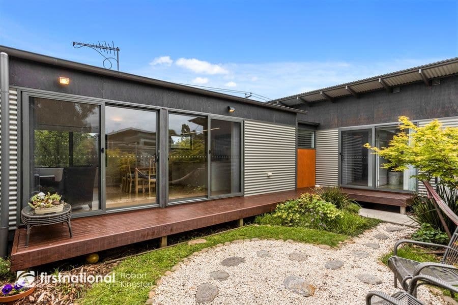 2/9 Gormley Drive, Kingston TAS 7050, Kingston - Image 1