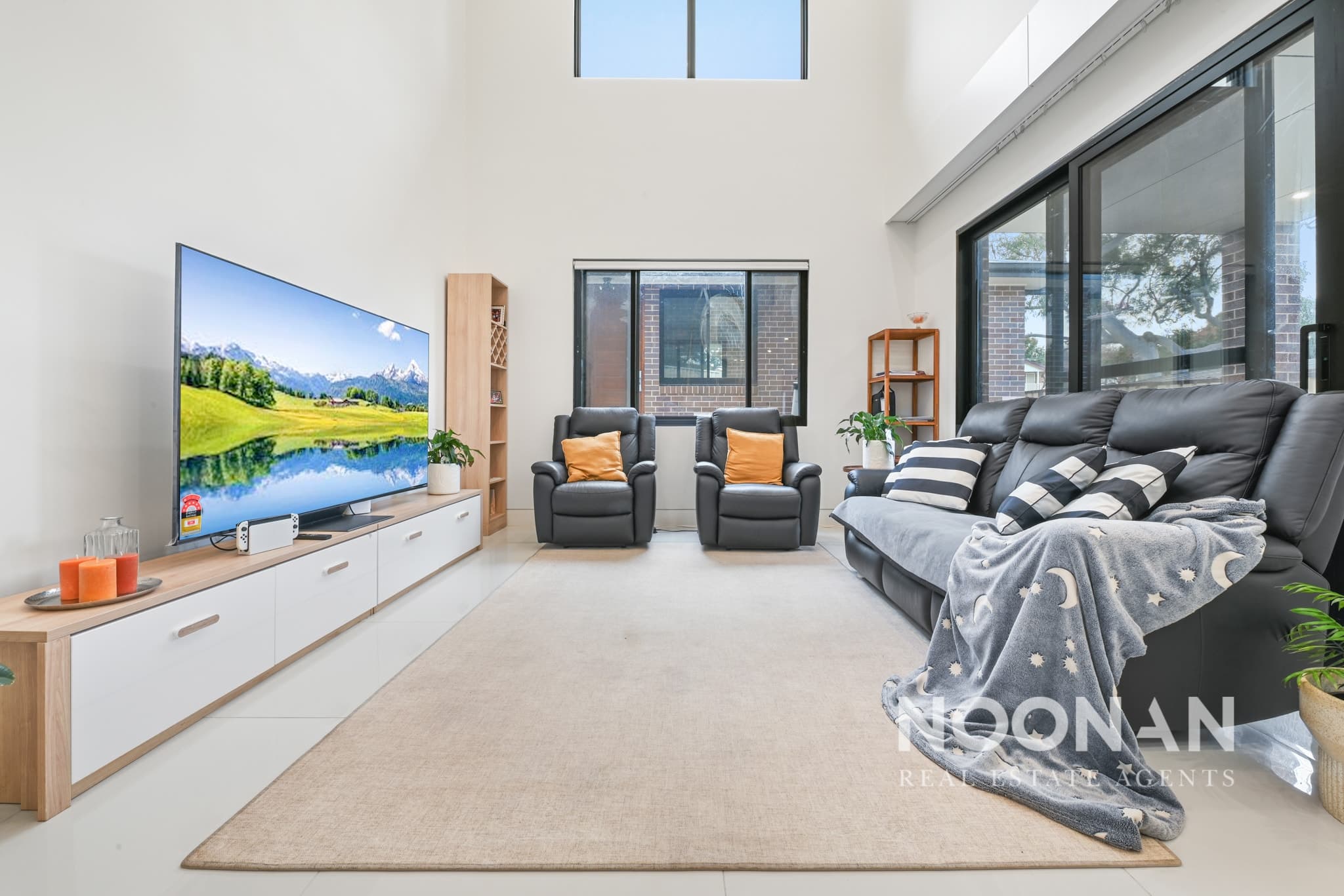 12 Bonds Rd, Roselands NSW 2196, Roselands - Thumbnail 2