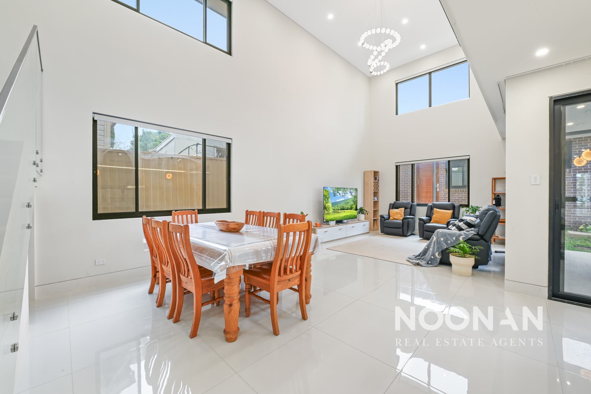 12 Bonds Rd, Roselands NSW 2196, Roselands - Thumbnail 4