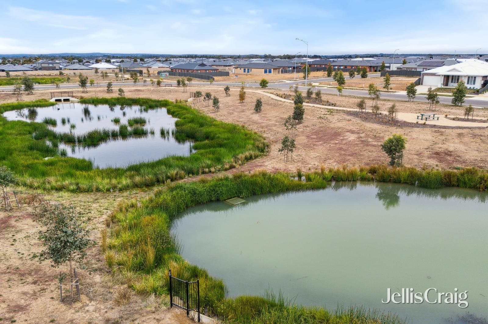 45 Gellibrand Road, Winter Valley
    
    
      
        473 m2, Winter Valley - Thumbnail 5