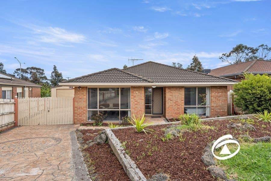 6 Summit Court, Hampton Park VIC 3976, Hampton Park - Image 1