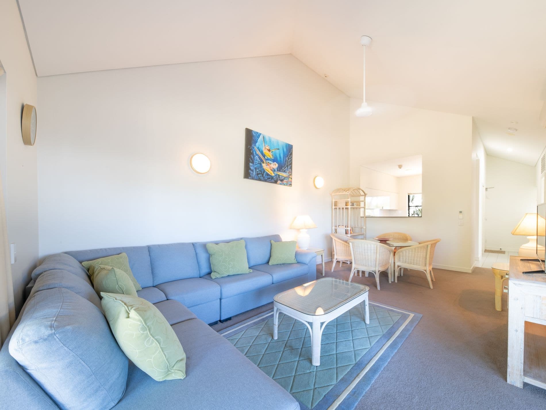1433 / 41 Kunapipi Road, LAGUNA QUAYS, Laguna Quays - Thumbnail 3