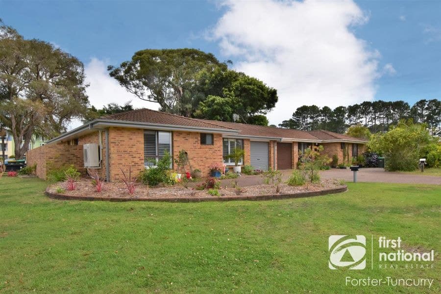 1/13 Flora Parade, Tuncurry NSW 2428, Tuncurry - Image 1