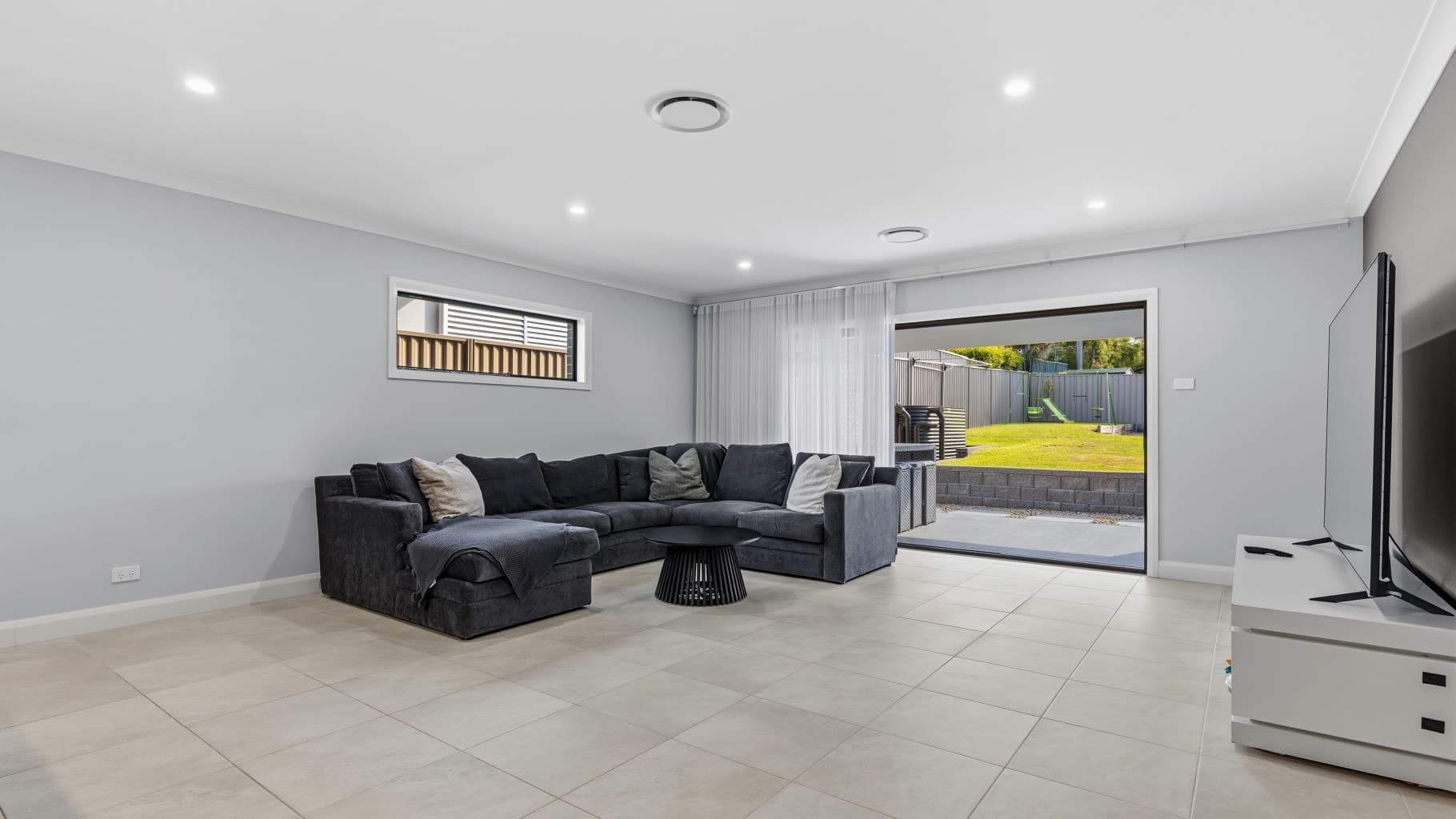 31B Sutherland Road, Jannali - Thumbnail 3